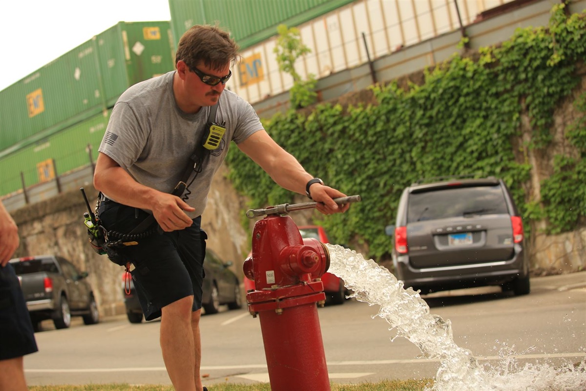 Fire Department Testing Hydrants | Village of Oak Park